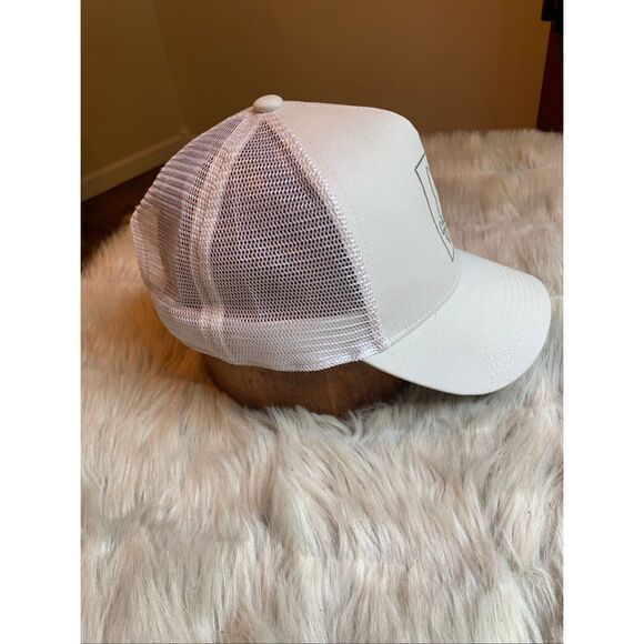 Psycho Bunny Trucker Hat - Picture 4 of 8